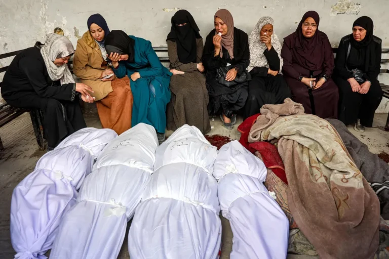 بينهم 189 ألف طفل.. باحث إسرائيلي يكشف اختفاء 377 ألف فلسطيني من غزة