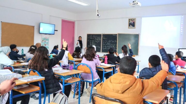 “إعادة المفصولين” .. قرار يفتح باب الجدل ويثير مخاوف حول جودة التعليم العمومي