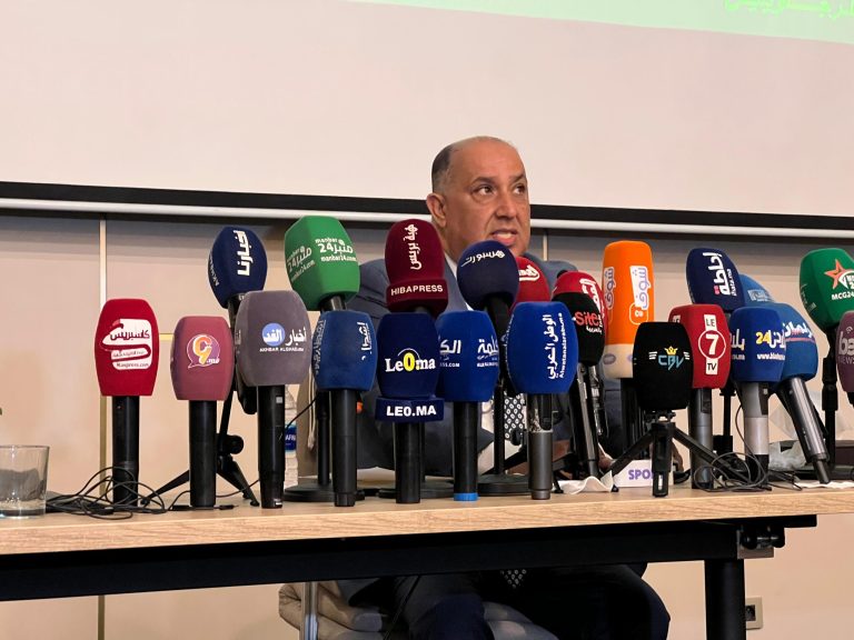 حسبان يكشف عن مشروعه الرياضي وهيكلة مكتبه التنفيذي في سباق رئاسة الرجاء