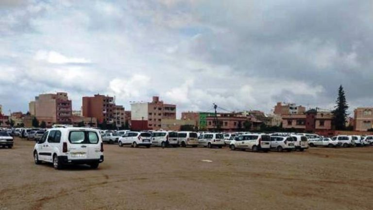 موجة الزيادات في أسعار النقل تصل بني ملال وخريبكة.. وغضب في صفوف المواطنين