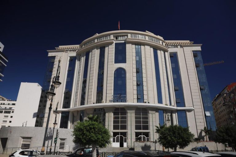 جماعة طنجة تموّل تدخلا صحيا لنازحي غزة