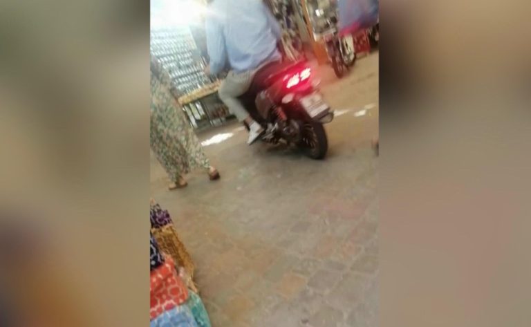 الدراجات النارية تغزو أسواق المدينة العتيقة وتعكر صفو المراكشيين – Kech24: Morocco News – كِشـ24 : جريدة إلكترونية مغربية